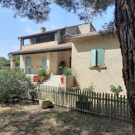 Appartement Avec Grand Jardin Et Parking, Uzes Luaran gambar